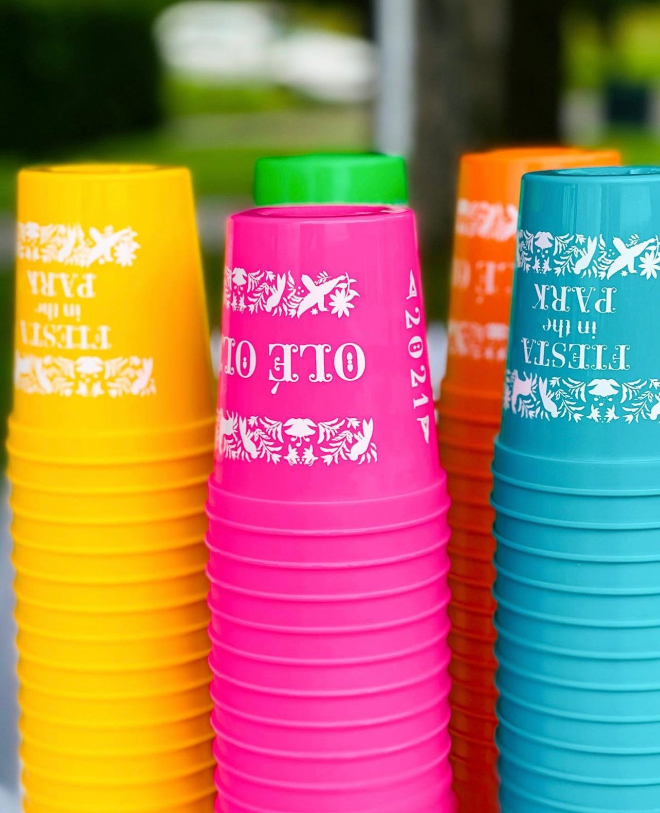 Otomi inspired border stadium cups