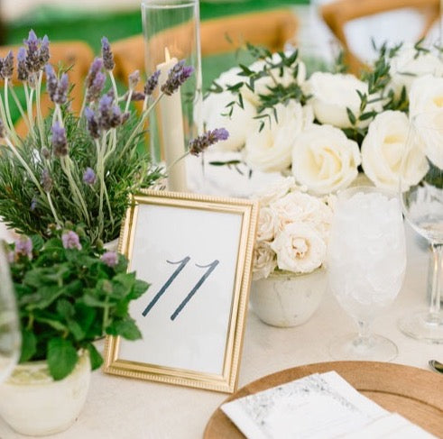 green border | table numbers